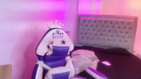 Lia  online show from 05/09/26, 04:17
