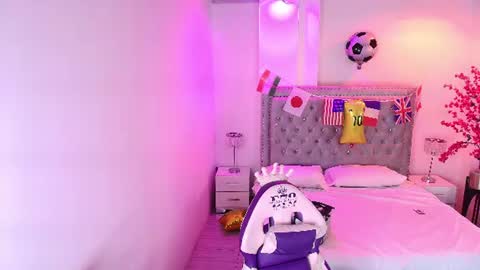 Lia  online show from 06/16/26, 03:42