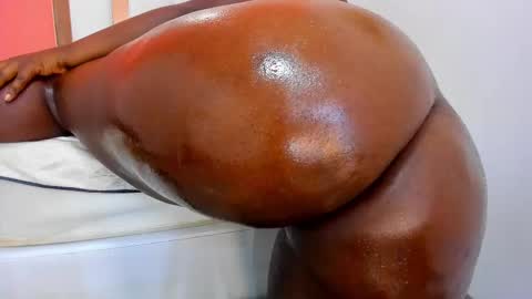 karol online show from 03/10/25, 04:46