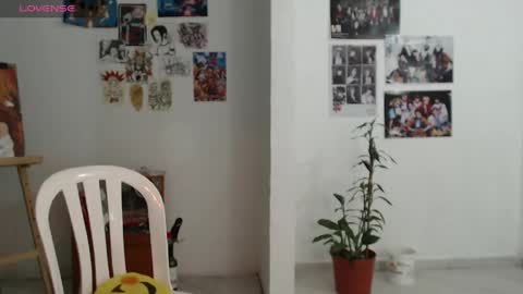 Snapshot of lia_carter_ chatting on 05/01/26, 11:42 Lia online show from 05/01/26, 11:42