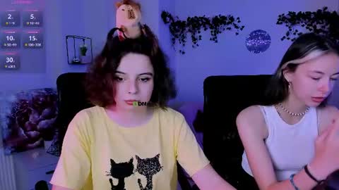 lia_dream_ online show from 07/04/26, 08:31