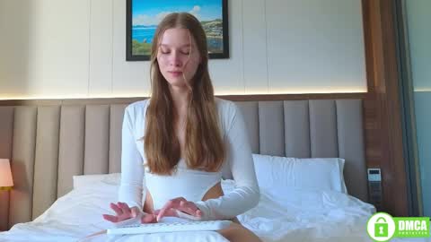 Snapshot of lia_flores chatting on 03/29/26, 08:25 Lia online show from 03/29/26, 08:25