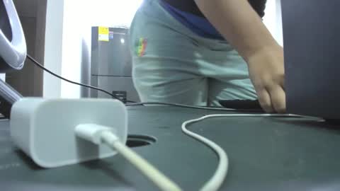 Snapshot of lia_girl2 chatting on 10/29/25, 04:09 Lia online show from 10/29/25, 04:09