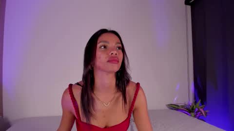 Snapshot of lia_girl2 chatting on 02/22/26, 02:24 Lia online show from 02/22/26, 02:24