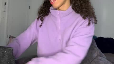 Snapshot of lia_hdz chatting on 12/18/25, 06:25 Kabroncita online show from 12/18/25, 06:25