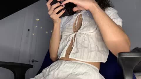 Snapshot of lia_hdz chatting on 01/16/26, 08:35 Kabroncita online show from 01/16/26, 08:35