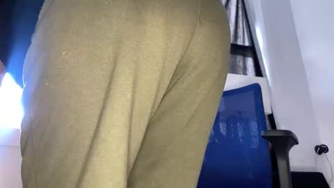 Snapshot of lia_hdz chatting on 02/08/26, 06:22 Kabroncita online show from 02/08/26, 06:22