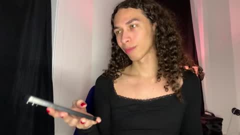 Snapshot of lia_hdz chatting on 02/10/26, 07:01 Kabroncita online show from 02/10/26, 07:01