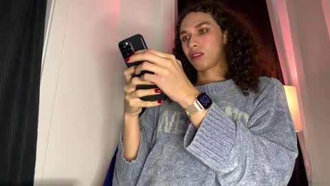 Snapshot of lia_hdz chatting on 02/12/26, 08:42 Kabroncita online show from 02/12/26, 08:42