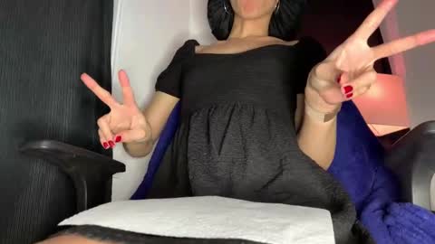 Snapshot of lia_hdz chatting on 02/13/26, 09:05 Kabroncita online show from 02/13/26, 09:05