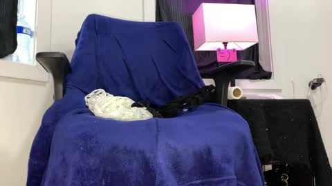 Snapshot of lia_hdz chatting on 03/23/26, 02:54 Kabroncita online show from 03/23/26, 02:54