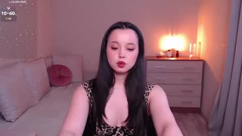 L I A online show from 04/15/26, 03:41