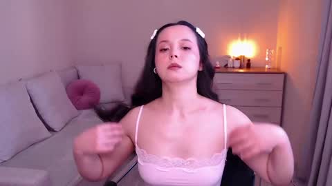 L I A online show from 05/08/26, 11:15