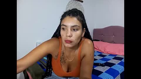 Snapshot of lia_hottie chatting on 04/15/26, 10:54 Lia online show from 04/15/26, 10:54