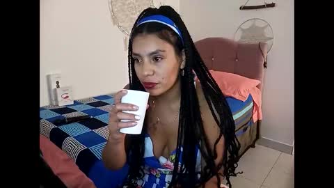 Snapshot of lia_hottie chatting on 04/16/26, 05:25 Lia online show from 04/16/26, 05:25