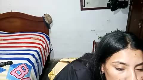 Snapshot of lia_hottie chatting on 06/25/26, 05:12 Lia online show from 06/25/26, 05:12