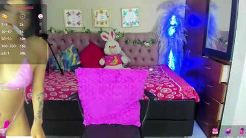 lia online show from 02/11/25, 08:31