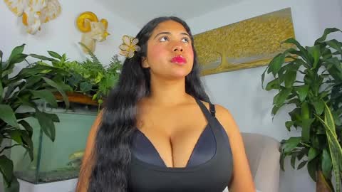 lia_lovelly online show from 04/10/26, 10:14