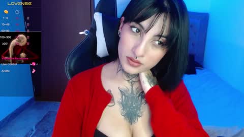 lia spicy   ig online show from 12/11/24, 04:09