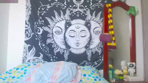 Lia Monroe online show from 12/02/25, 04:35