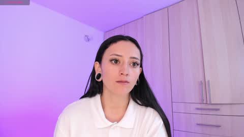 Little Queen Lia  online show from 12/02/24, 07:16