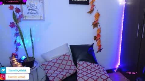 Snapshot of lia_smith87 chatting on 03/18/26, 03:37 Laura online show from 03/18/26, 03:37