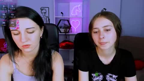 Snapshot of lia_sunset chatting on 10/04/25, 12:14 Lia online show from 10/04/25, 12:14