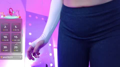 Lia online show from 09/09/25, 11:26