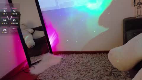 Lia online show from 10/11/25, 10:41