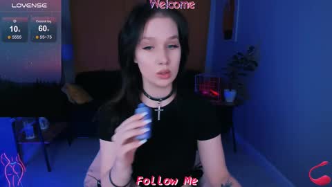 Lia online show from 02/26/25, 09:27