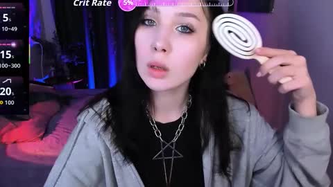 Lia online show from 12/15/25, 08:46