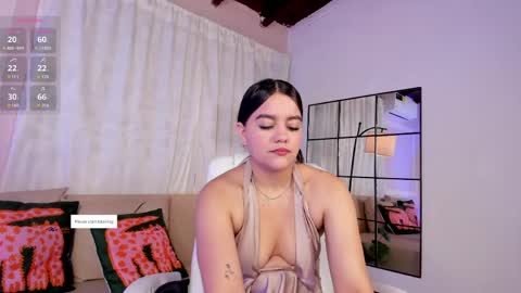 Lia online show from 04/30/26, 12:11