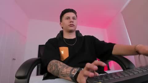 Liam Smith online show from 12/03/25, 12:03