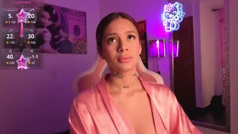 Snapshot of liabutera chatting on 09/25/25, 02:10 Lia Butera online show from 09/25/25, 02:10