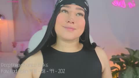 Lia Cox online show from 09/15/25, 03:39