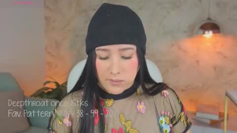 Lia Cox online show from 10/07/25, 03:04