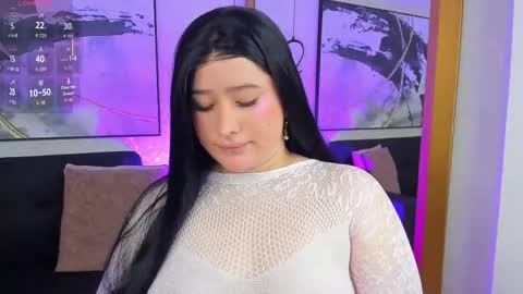 Lia Cox online show from 05/02/26, 08:03