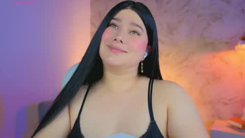 Lia Cox online show from 05/12/26, 08:39