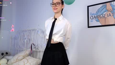 Lia  online show from 02/07/25, 09:26