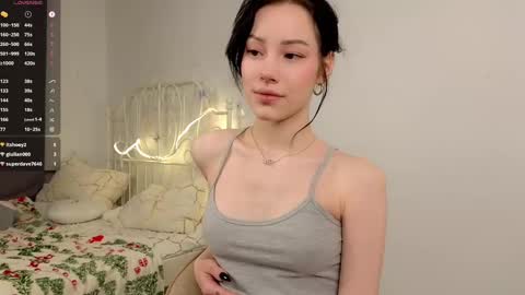 Lia  online show from 03/11/25, 09:13