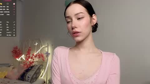 Lia  online show from 06/28/26, 09:04