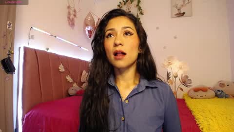 liahdiaz_ online show from 04/05/26, 04:26
