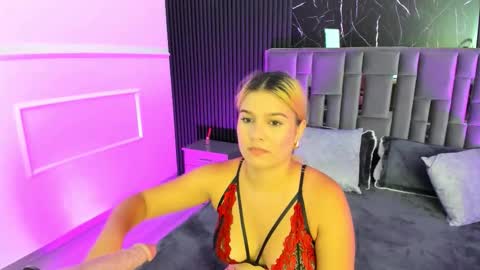 Liah Fontaine online show from 10/29/25, 11:23