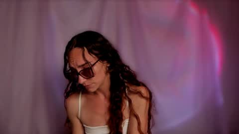 lh6 9c online show from 05/01/26, 11:53