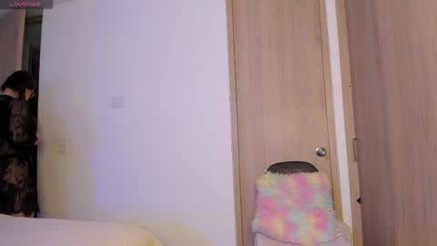 Snapshot of liahkimi chatting on 05/05/26, 12:07 Lia online show from 05/05/26, 12:07
