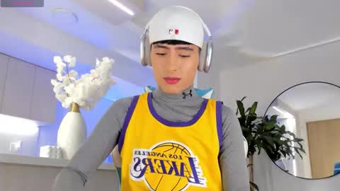 Liam online show from 03/04/26, 12:49