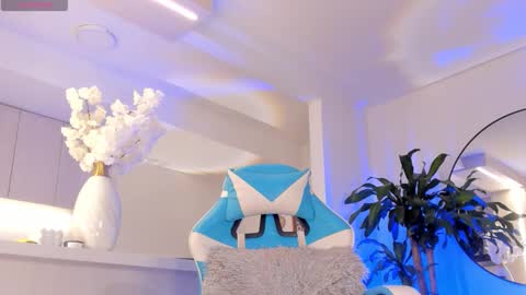 Liam online show from 03/16/26, 05:44