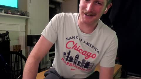 Snapshot of liam_1985 chatting on 01/04/25, 01:21 Liam online show from 01/04/25, 01:21