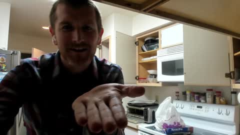 Snapshot of liam_1985 chatting on 01/15/25, 01:02 Liam online show from 01/15/25, 01:02