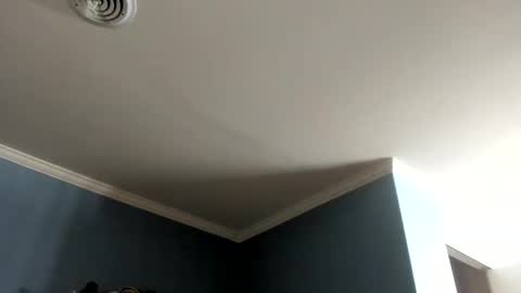 Snapshot of liam_1985 chatting on 01/20/25, 03:48 Liam online show from 01/20/25, 03:48